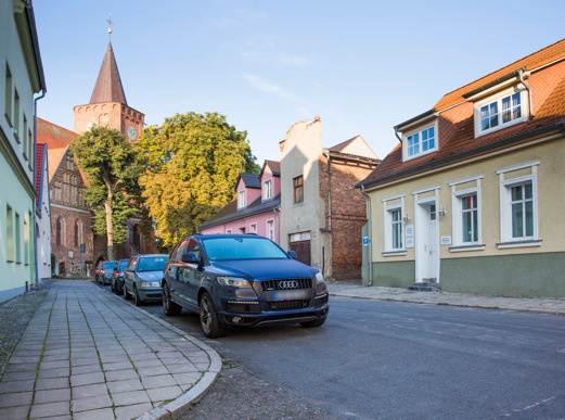 Ansicht des Hauses von der Strasse
